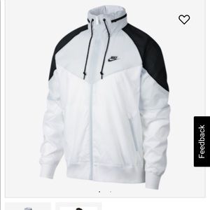 NWT Nike Mens Windrunner Jacket - Size L